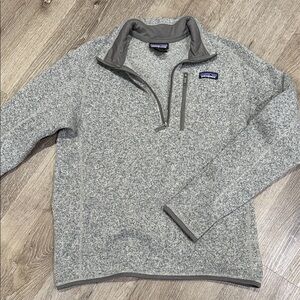Patagonia Heather Gray Quarter-Zip Fleece